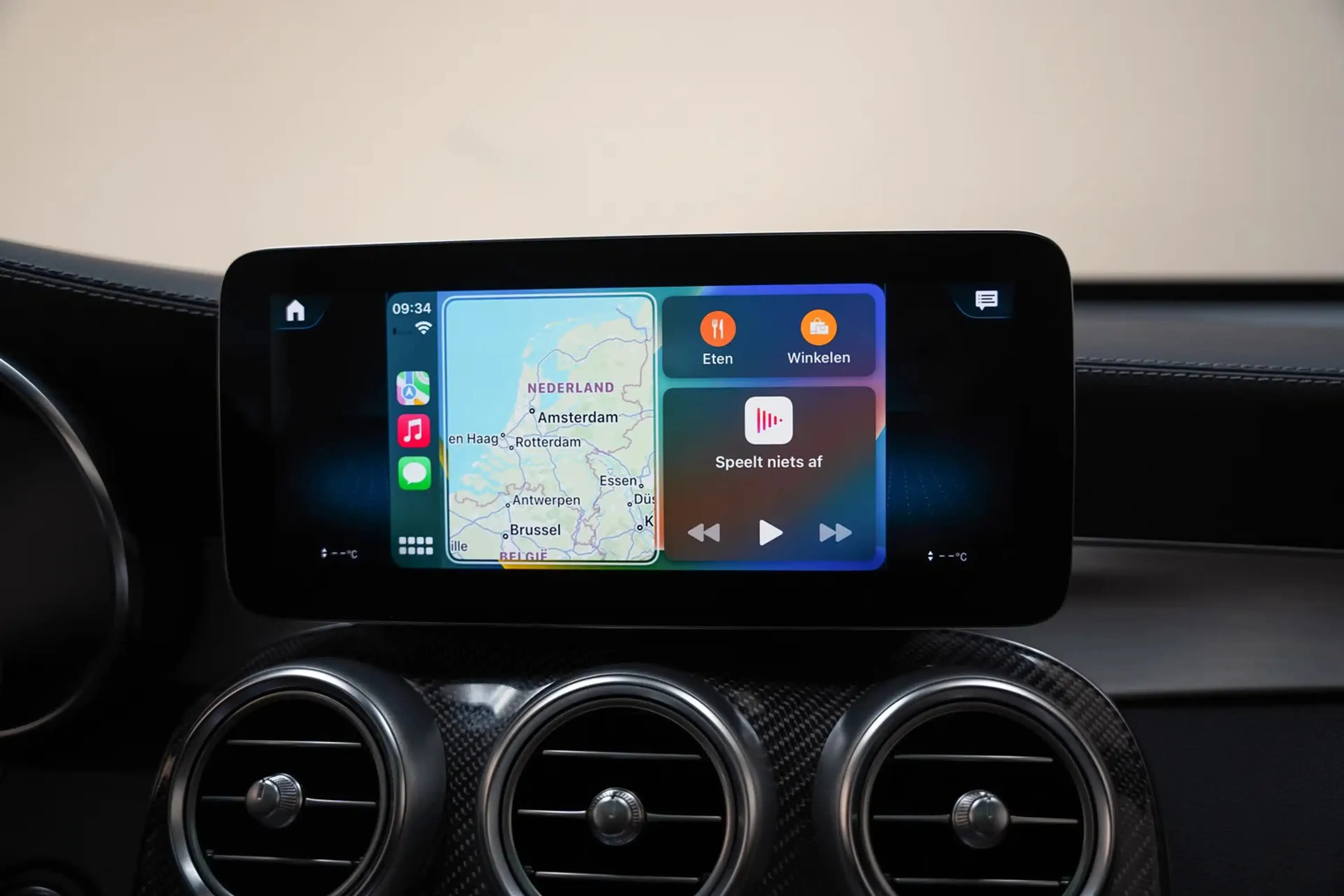 Mercedes-Benz GLC 300 300e 4MATIC AMG Line Premium Night Aut. [ Panorama — photo 8