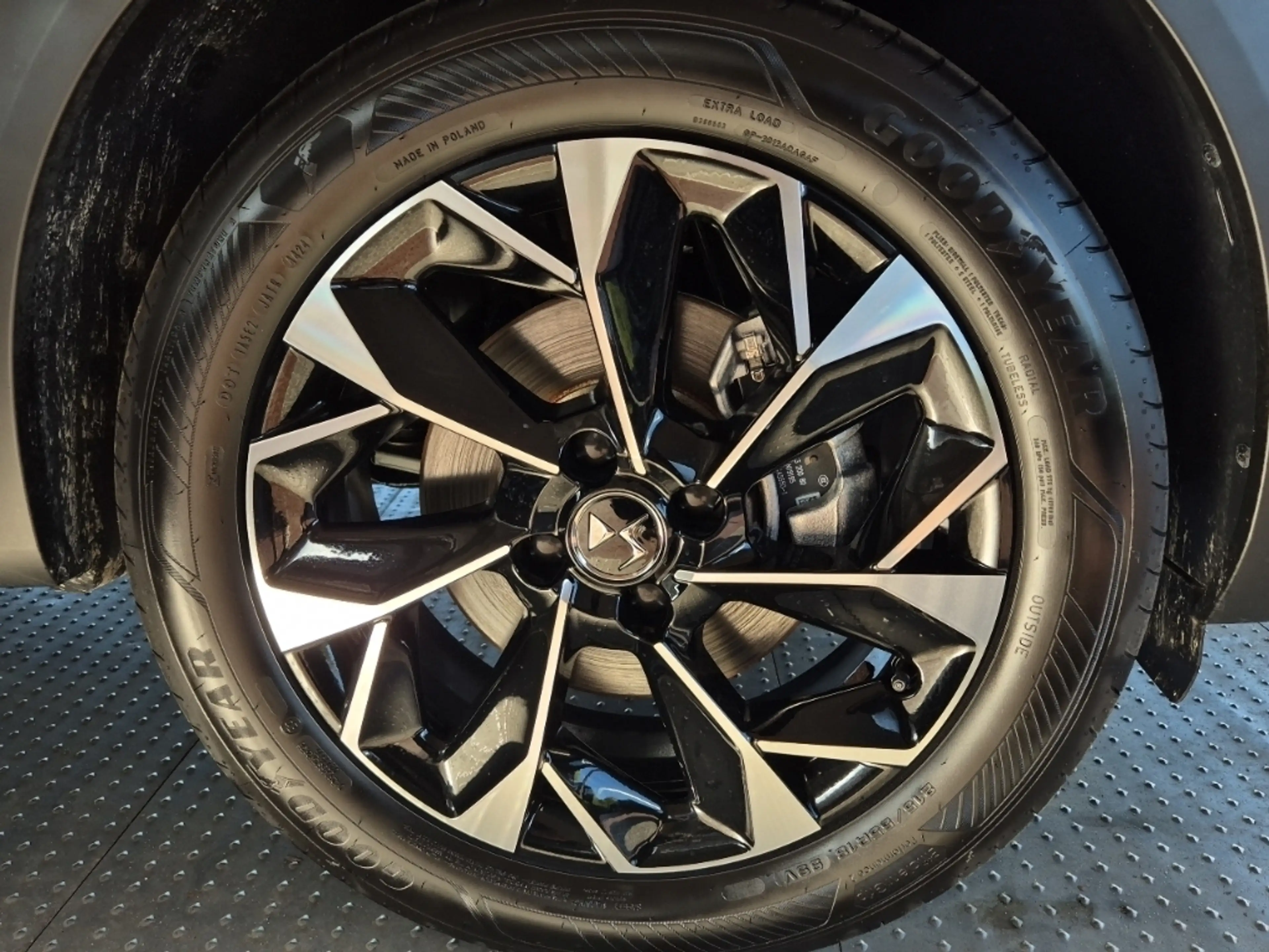 DS Automobiles DS 3 E-Tense Etoile 11kw Shz Navi Kamera 360 — photo 11