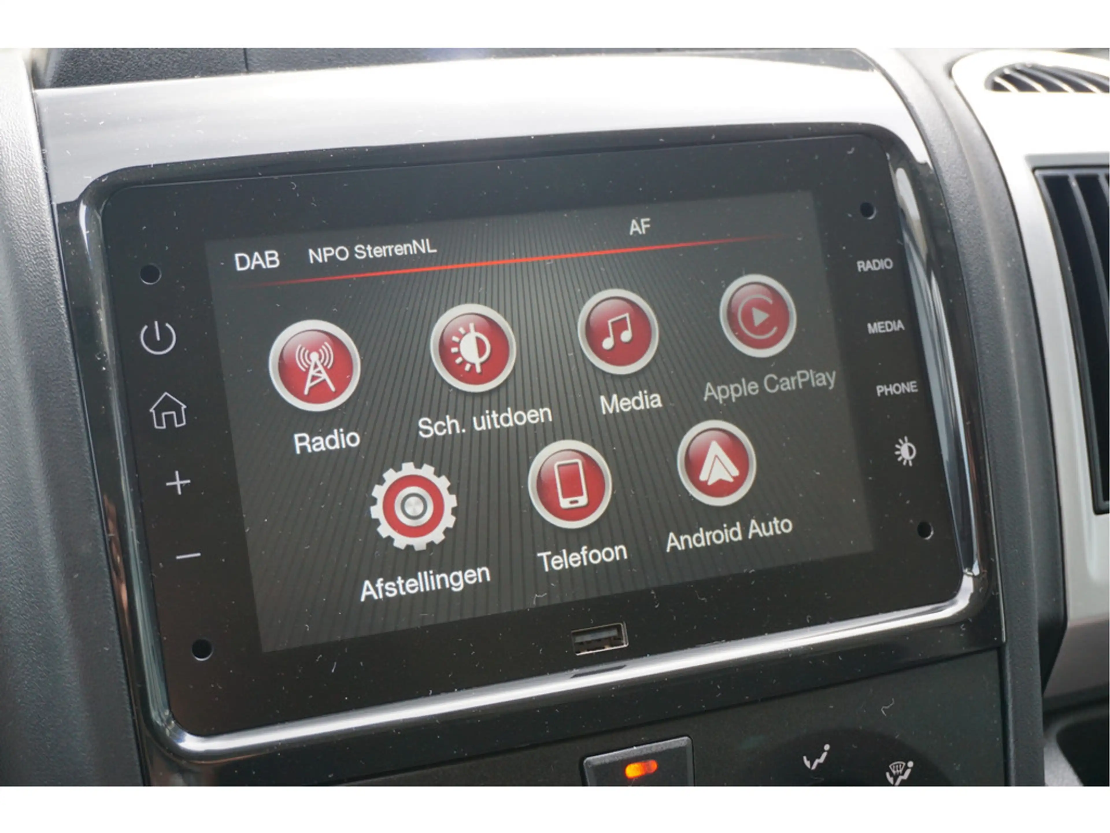 Citroen Jumper 2.2 BlueHDi 140 L3H2 3.5t Airco | Cruise | Apple C — photo 17