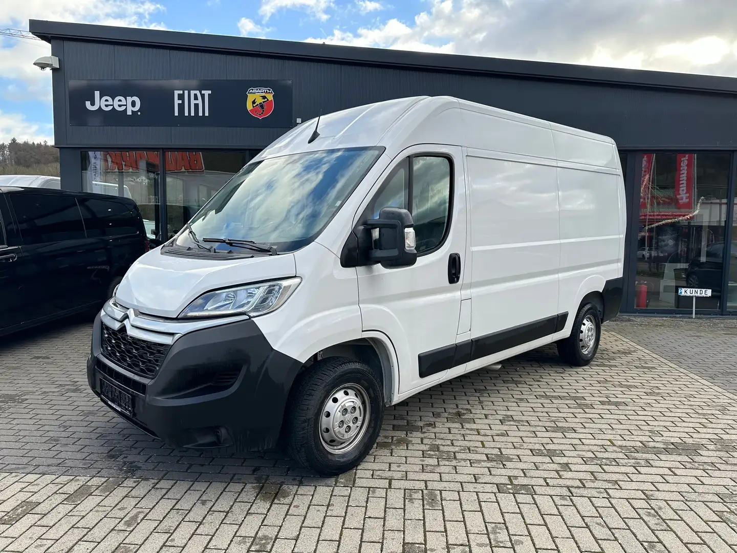 Citroen Jumper 30 L2H2 Club BlueHDi 120 Start Weiß - 1