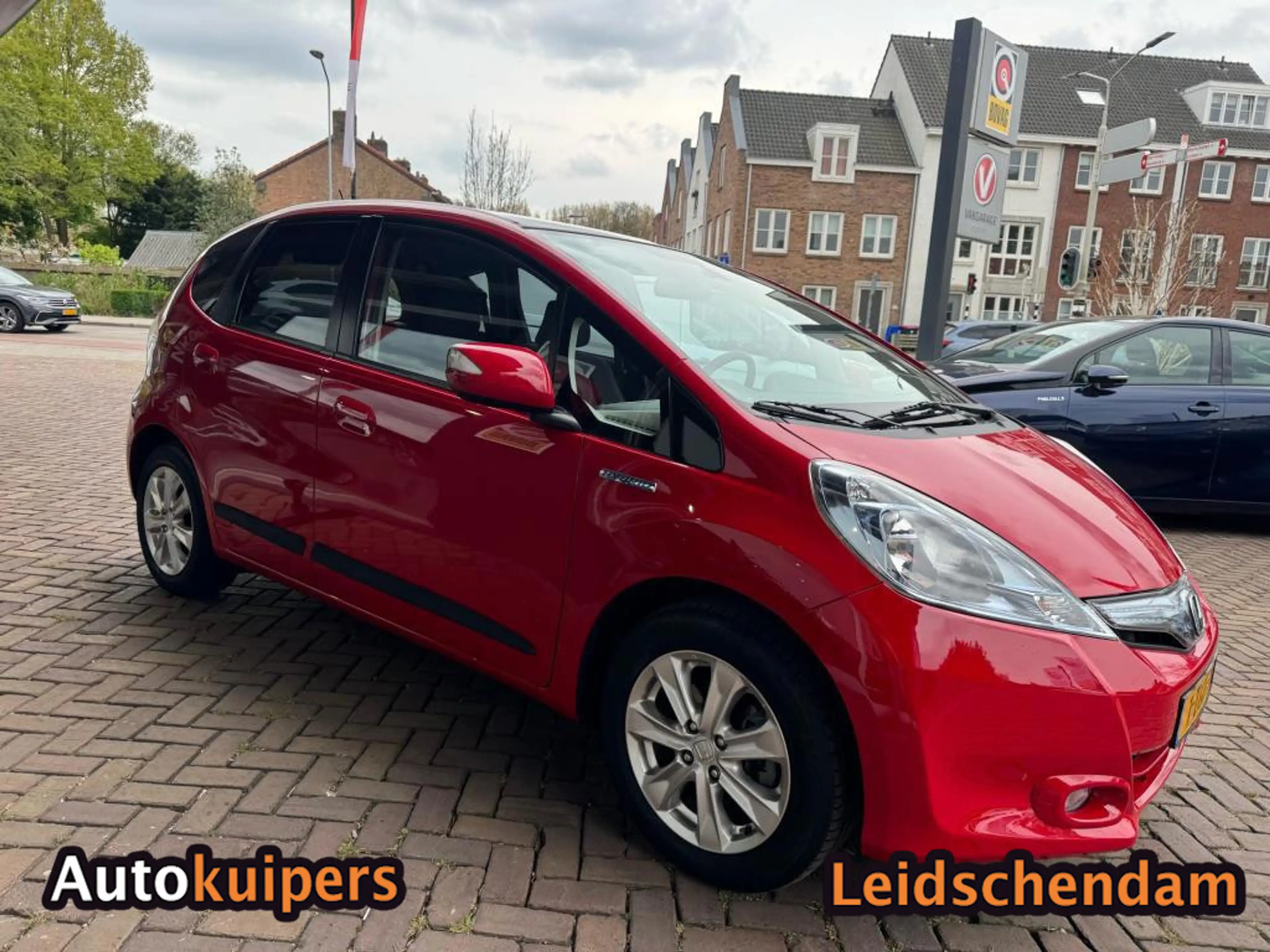 Honda Jazz 1.4 Hybrid Elegance — photo 3