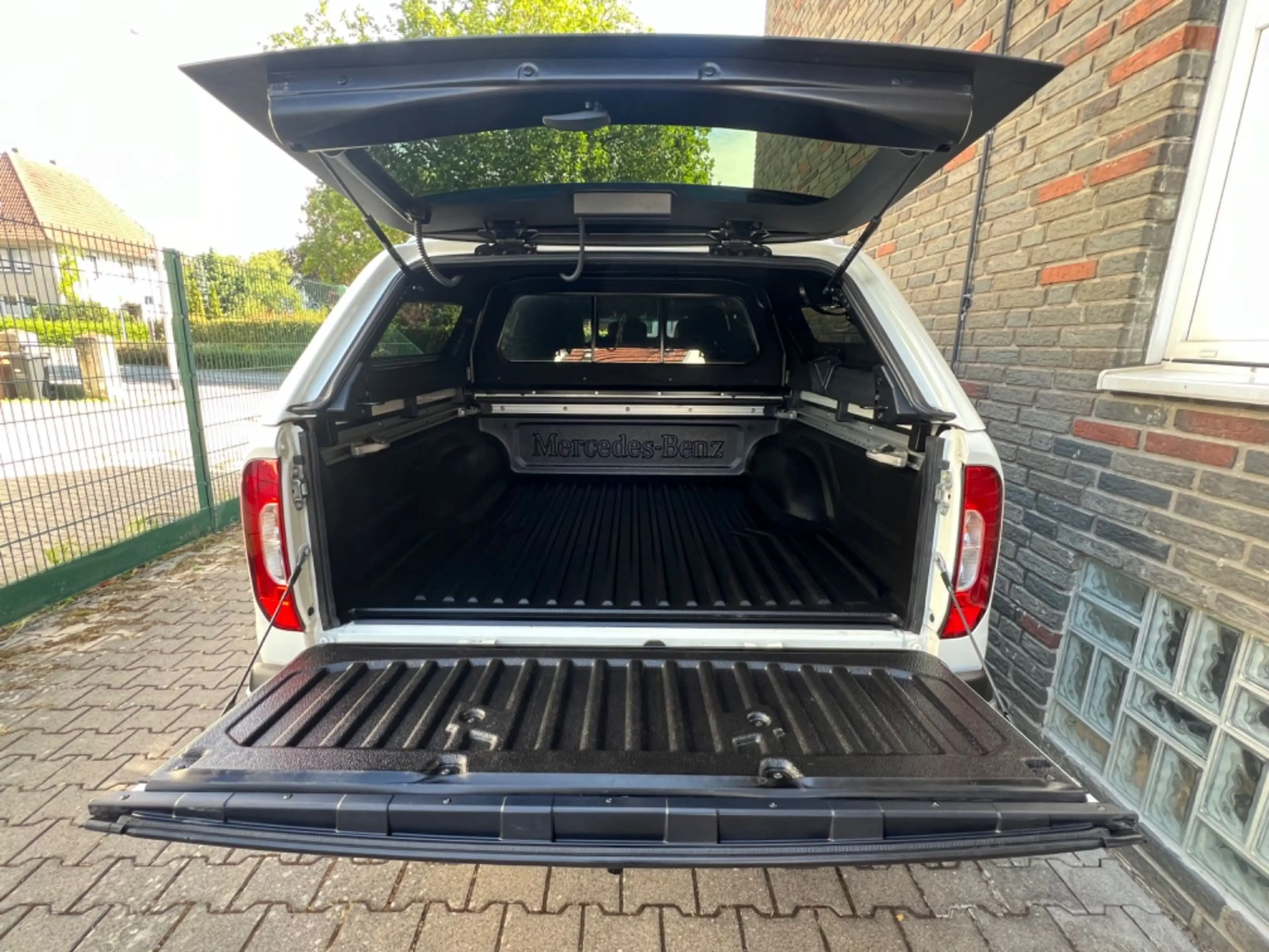 Mercedes-Benz X 250 d 4Matic Edition Power Hardtop Garantie — photo 14