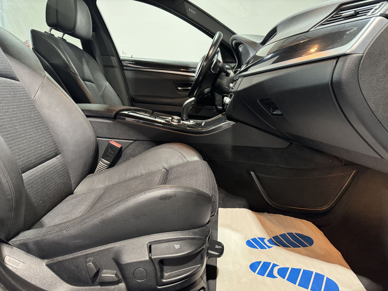 BMW 520 D*2.HAND*PANORAMA*PDC*NAVI*SHZ* — photo 8