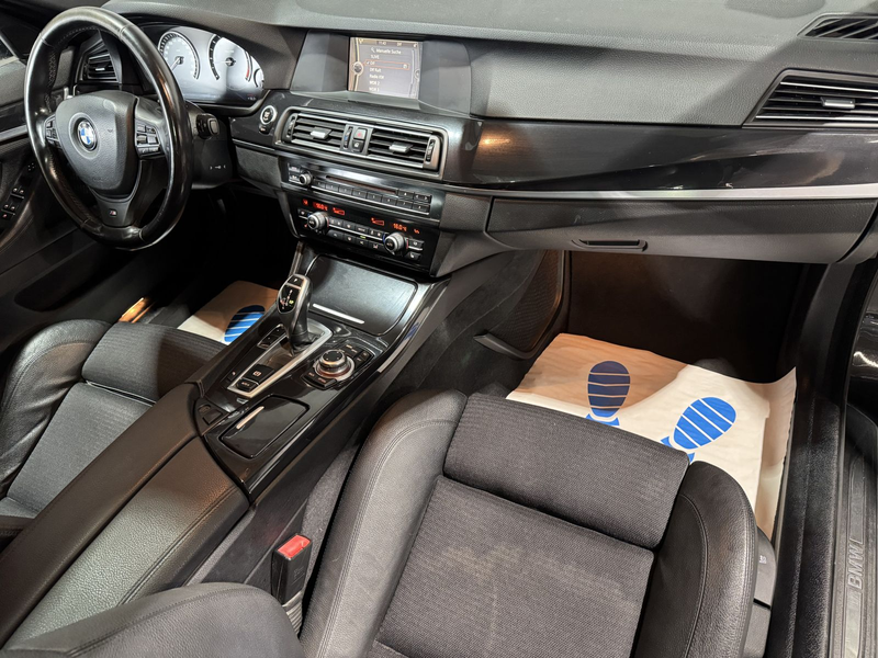 BMW 520 D*2.HAND*PANORAMA*PDC*NAVI*SHZ* — photo 9