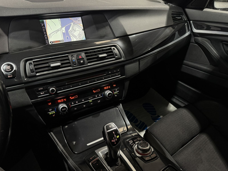 BMW 520 D*2.HAND*PANORAMA*PDC*NAVI*SHZ* — photo 13