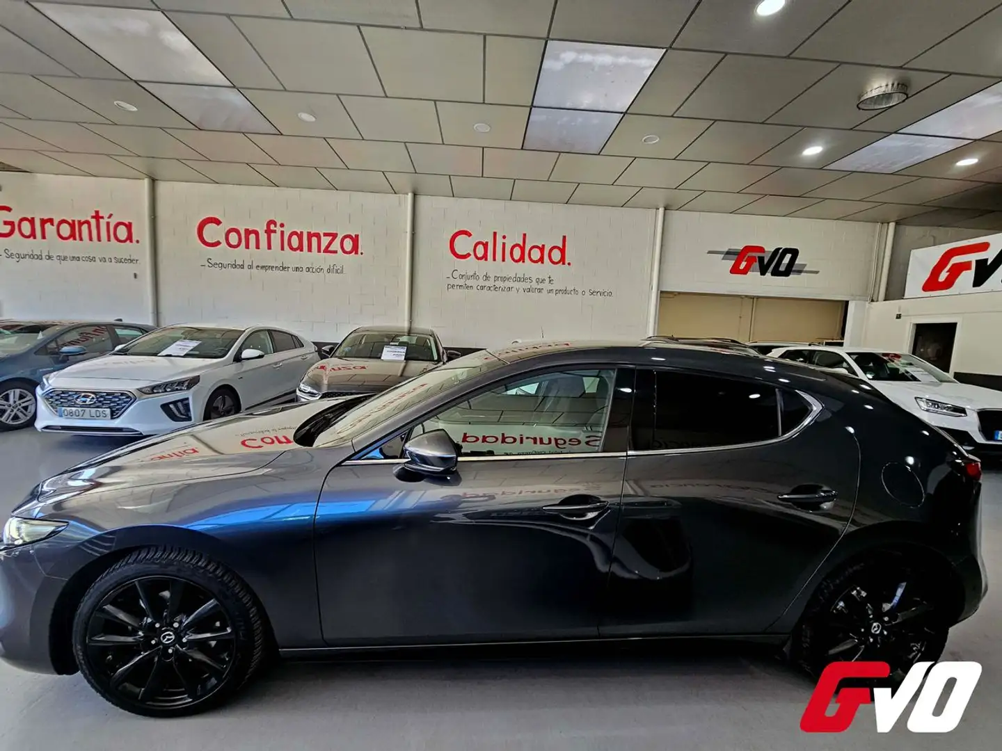 Mazda 3 2.0 180 CV e-SKYACTIV X AUTO Grau - 2
