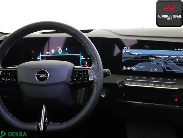 Opel Astra view 15