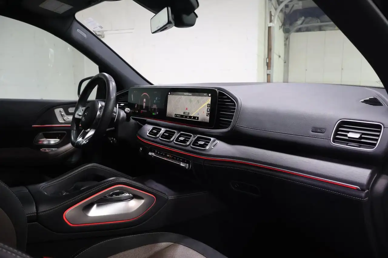 Mercedes-Benz GLE снимка Mercedes-Benz GLE