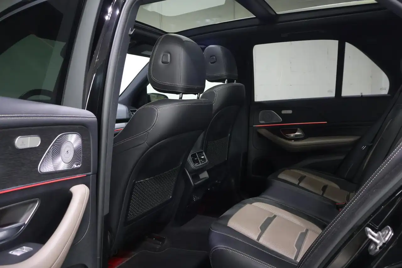 Mercedes-Benz GLE снимка Mercedes-Benz GLE
