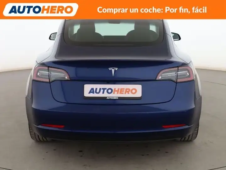 Tesla Model 3 2019, foto 5