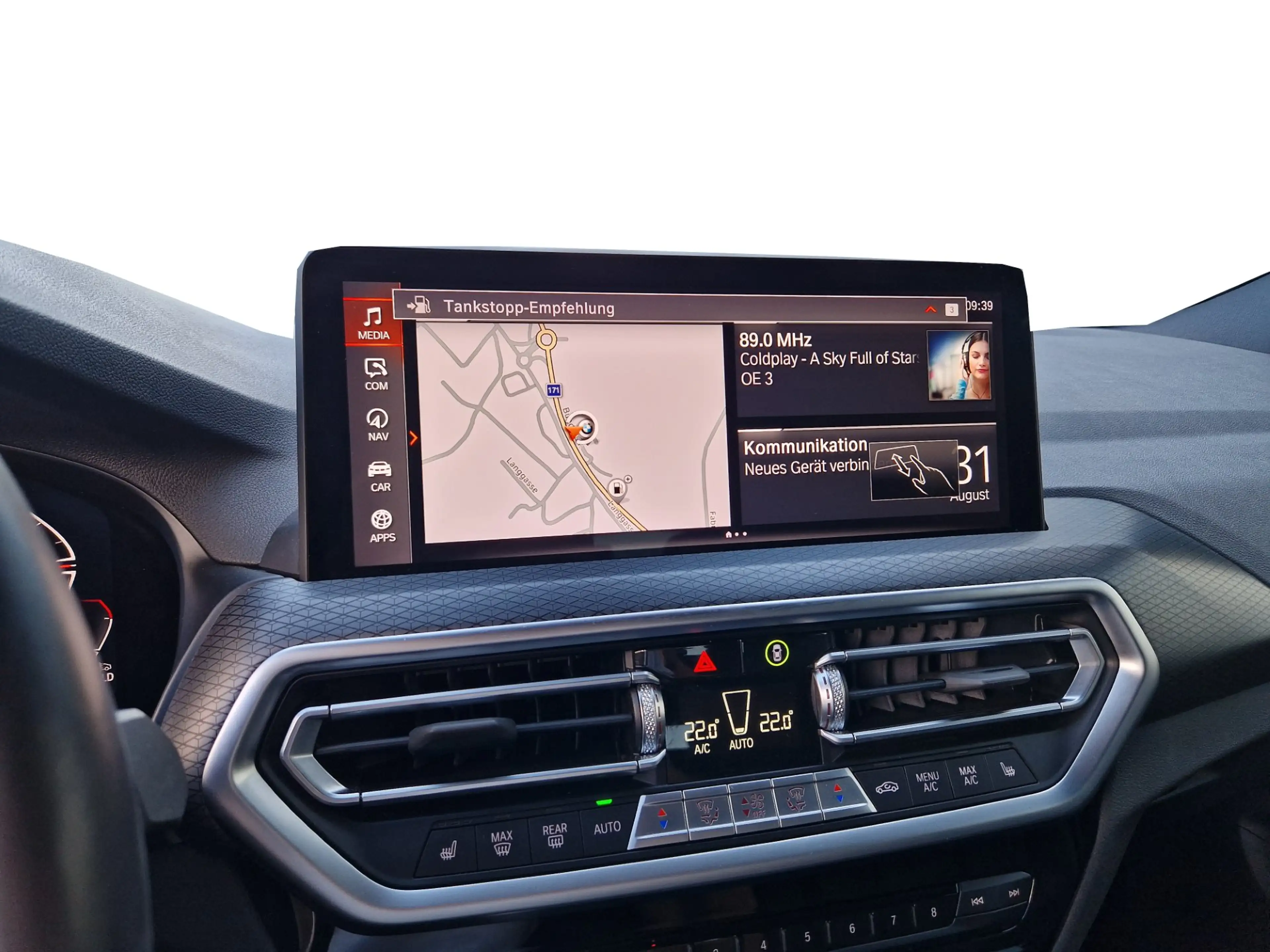 BMW X4 xDrive 20d — photo 10