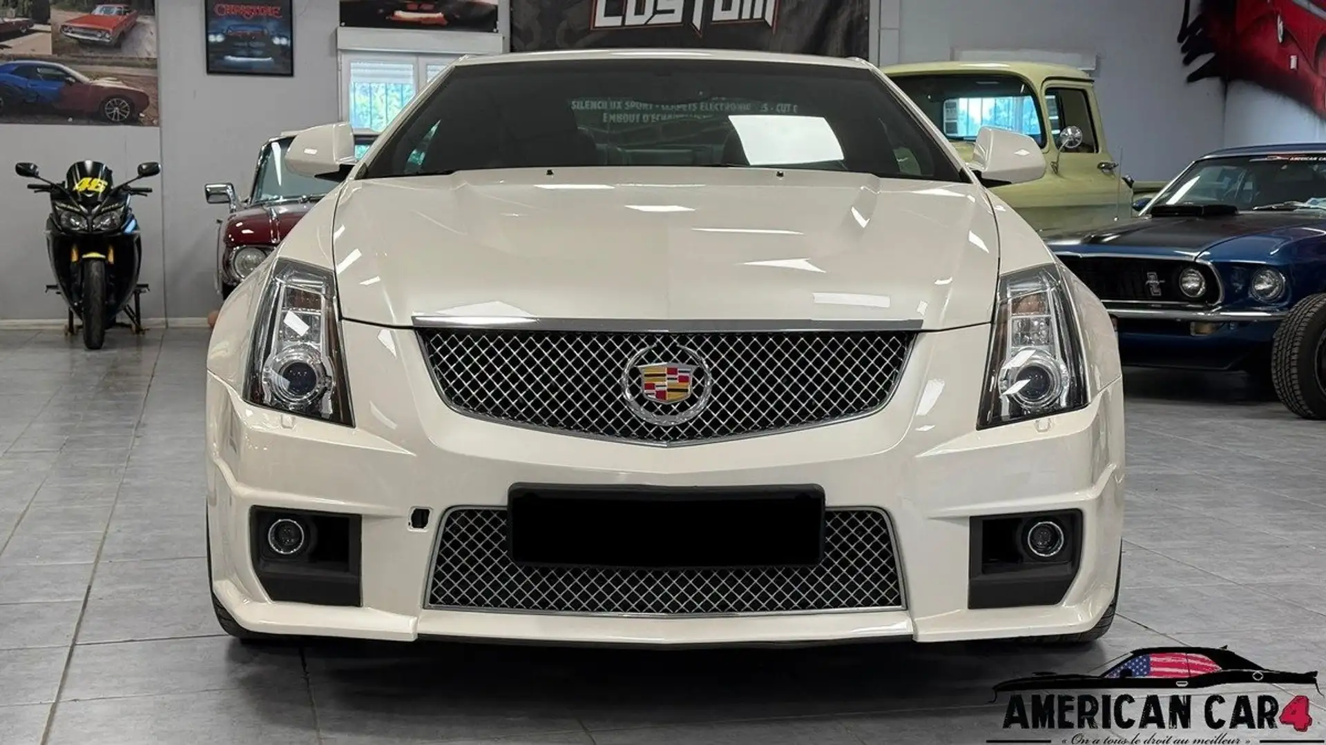 Cadillac CTS V - V8 6.2 560 CH - PREMIÈRE MAIN Weiß - 2