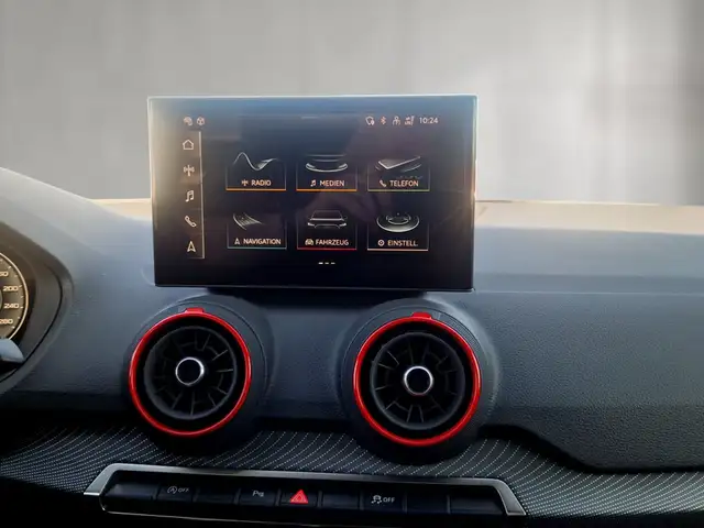 Audi Q2 view 11