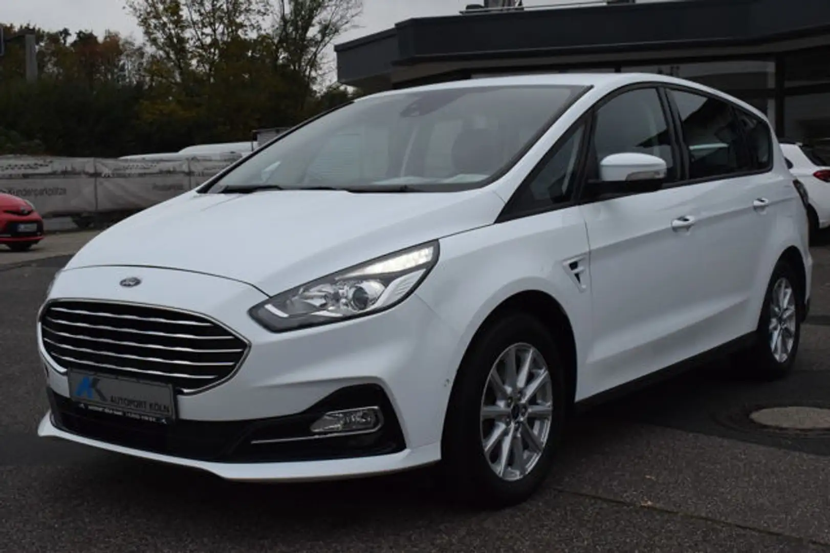 Ford S-Max 2,5 Hybrid TREND * NAVI * SHZ * KAMERA Blanc - 2