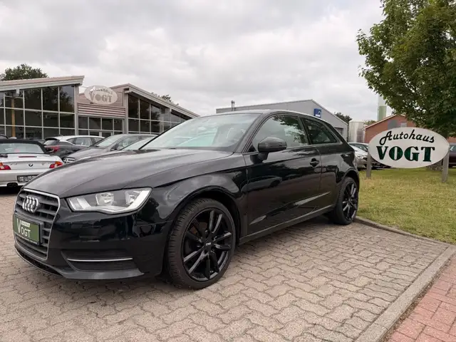 Audi A3 attraction Klima/LM-18"/SHZ