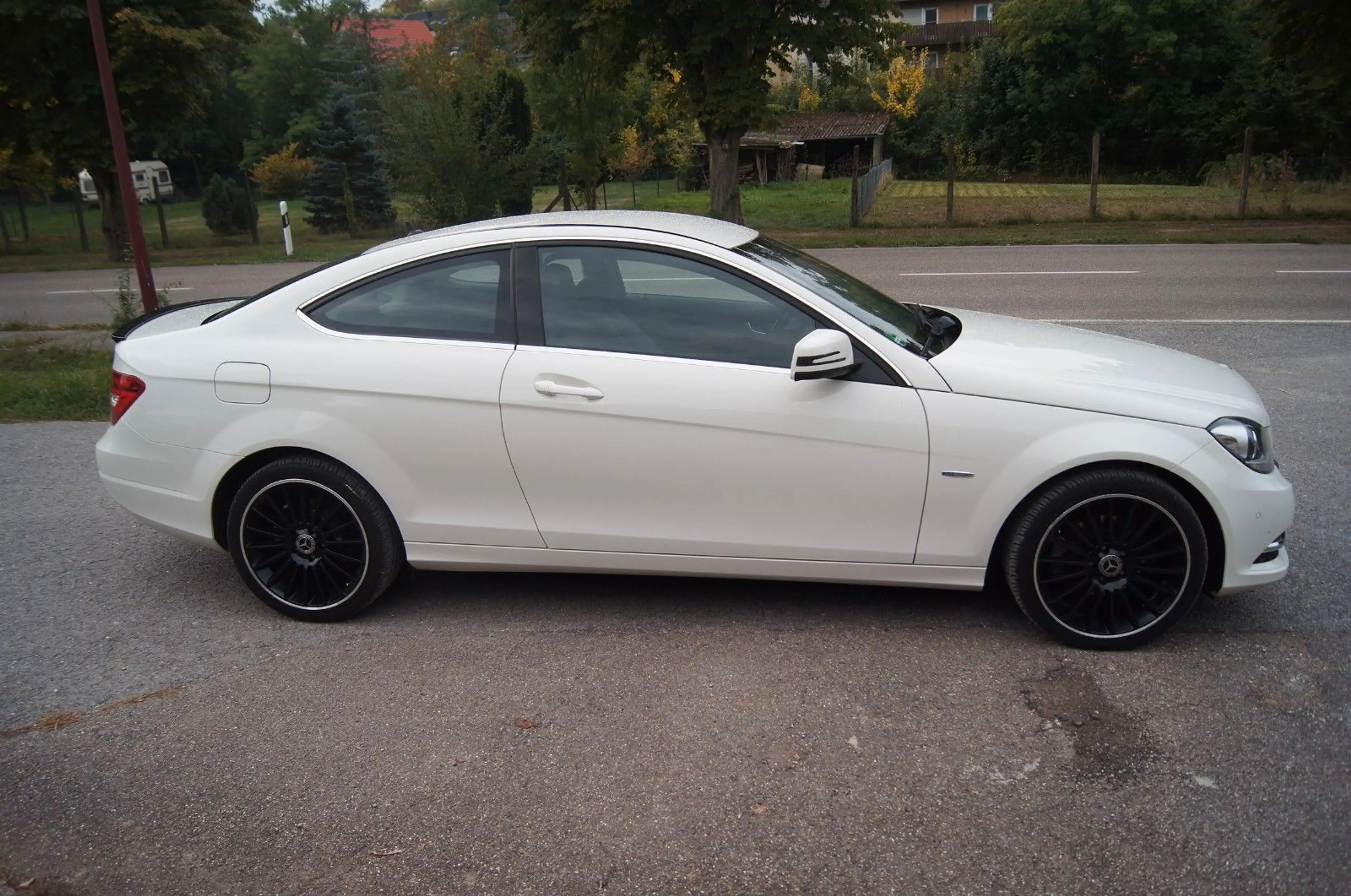 Mercedes-Benz C 180 Coupe CGI BlueEfficiency,viele Neuteile — photo 3