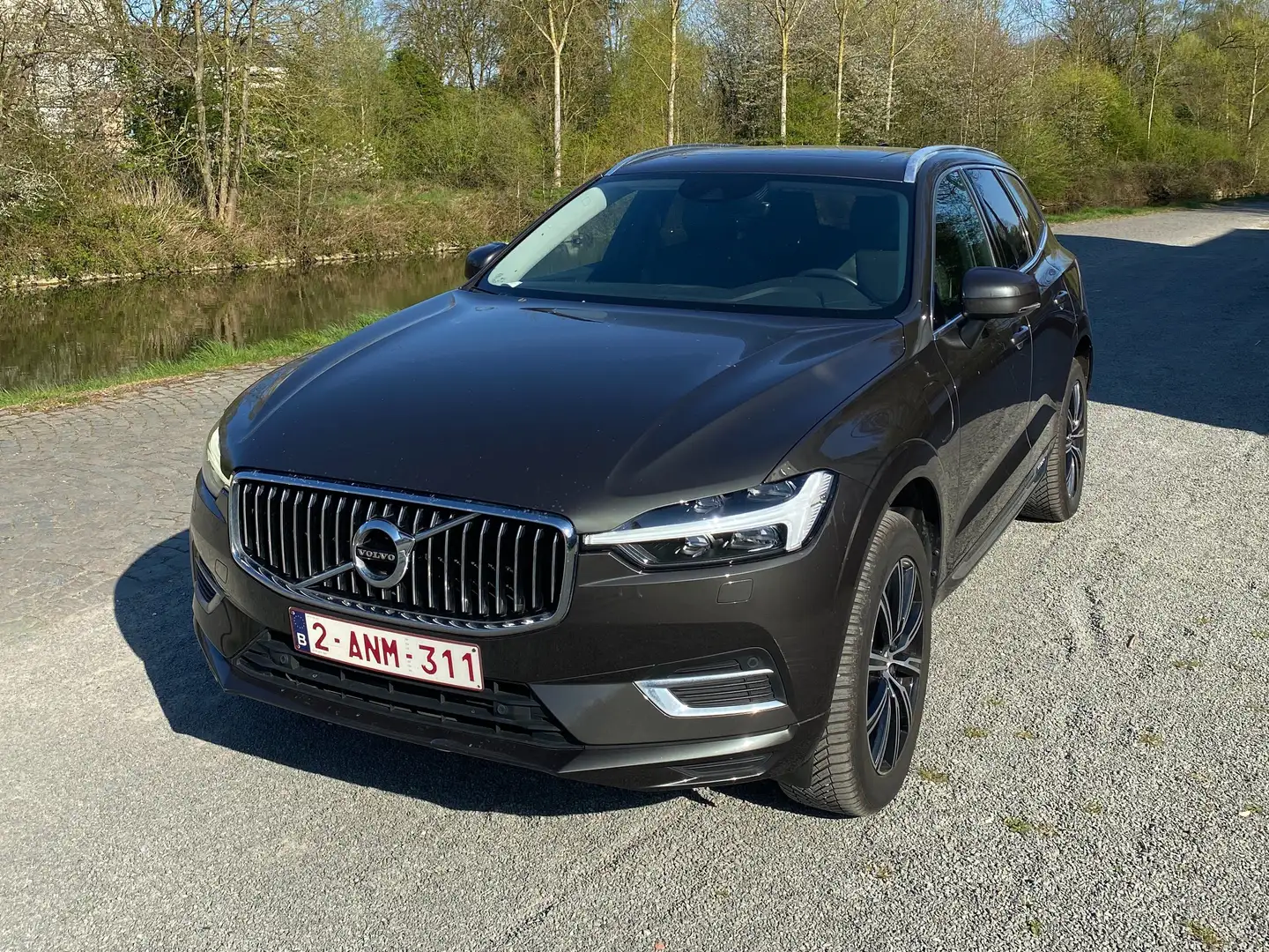 Volvo XC60 Recharge Inscription T6 AWD Geartronic 8 Grijs - 1