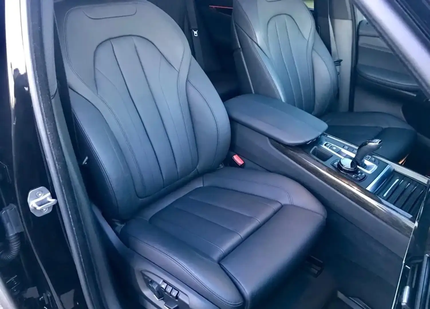 BMW X5 X5 xDrive30d 258 ch xLine A - 2