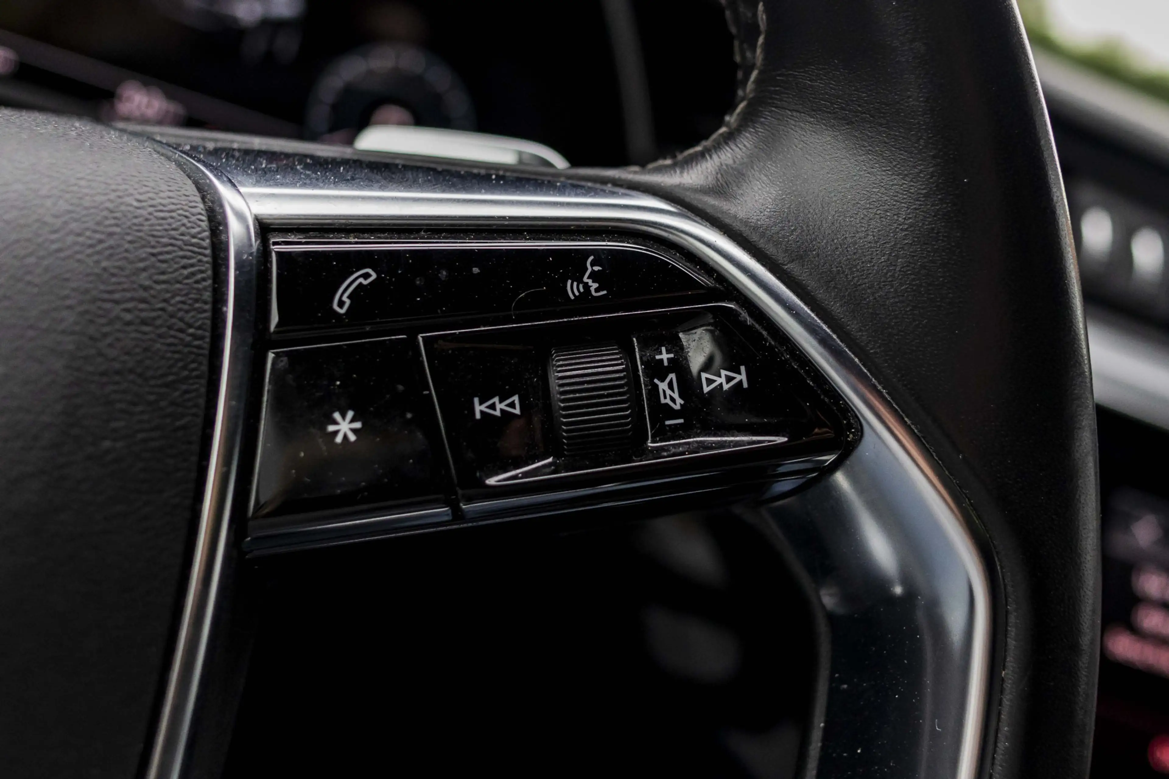 Audi e-tron Sportback 55 quattro S edition 95 kWh | B&O | Pano — photo 36
