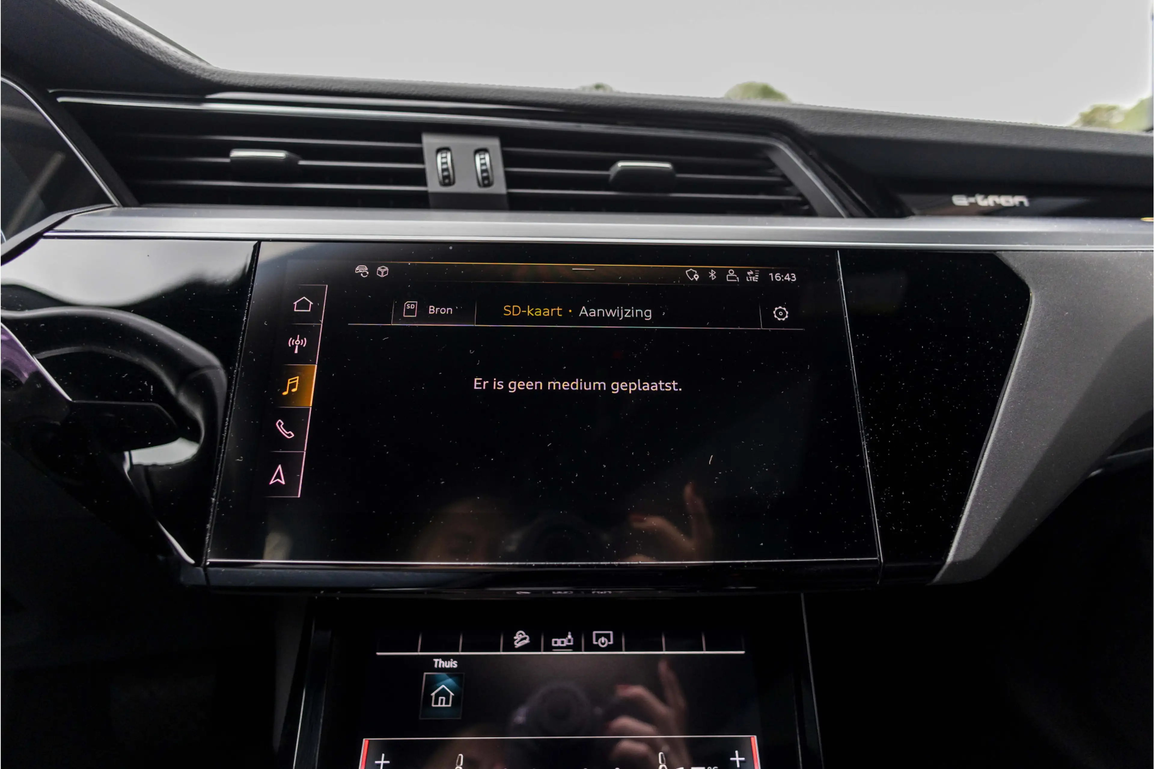 Audi e-tron Sportback 55 quattro S edition 95 kWh | B&O | Pano — photo 44