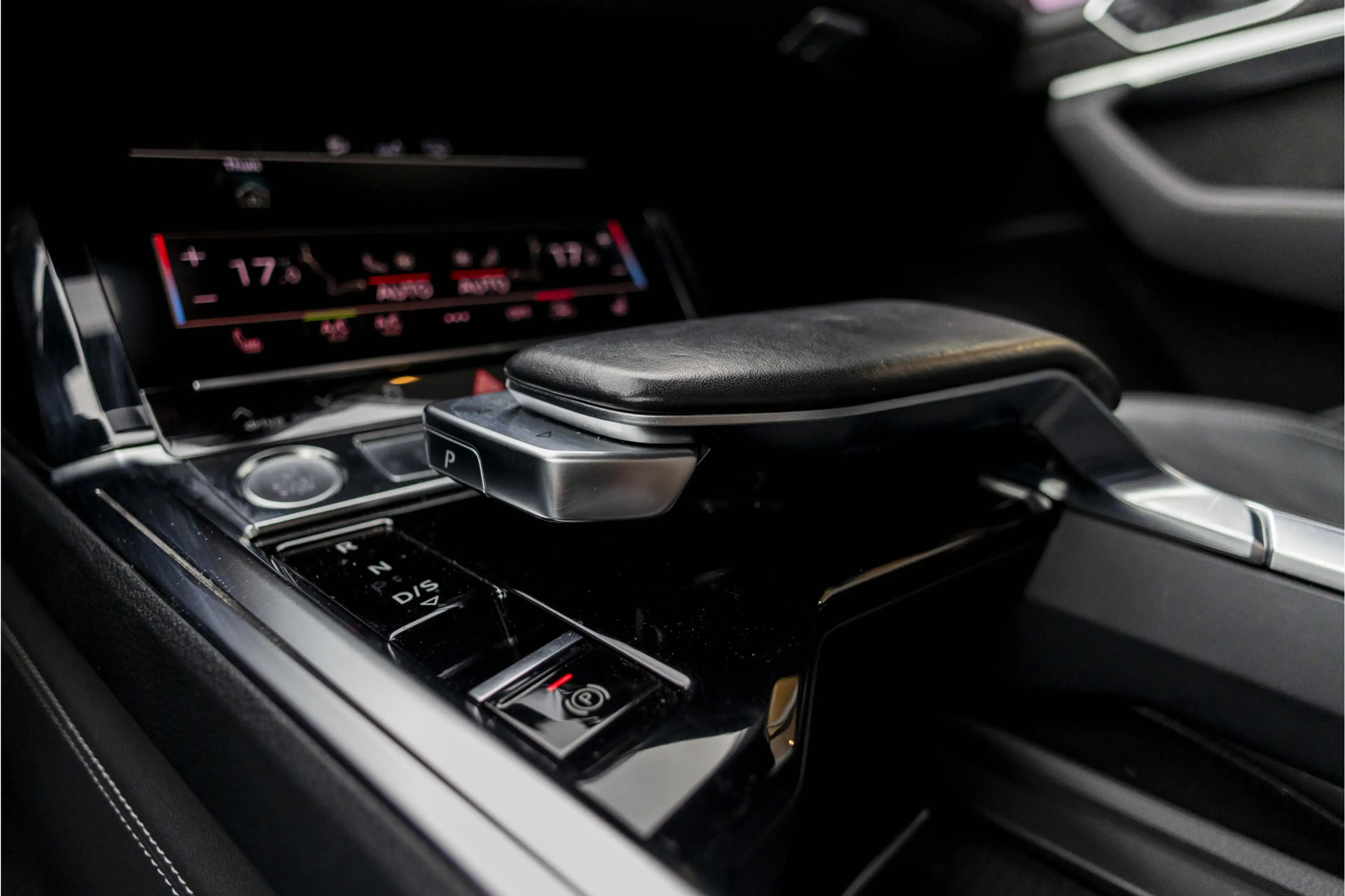 Audi e-tron Sportback 55 quattro S edition 95 kWh | B&O | Pano — photo 31