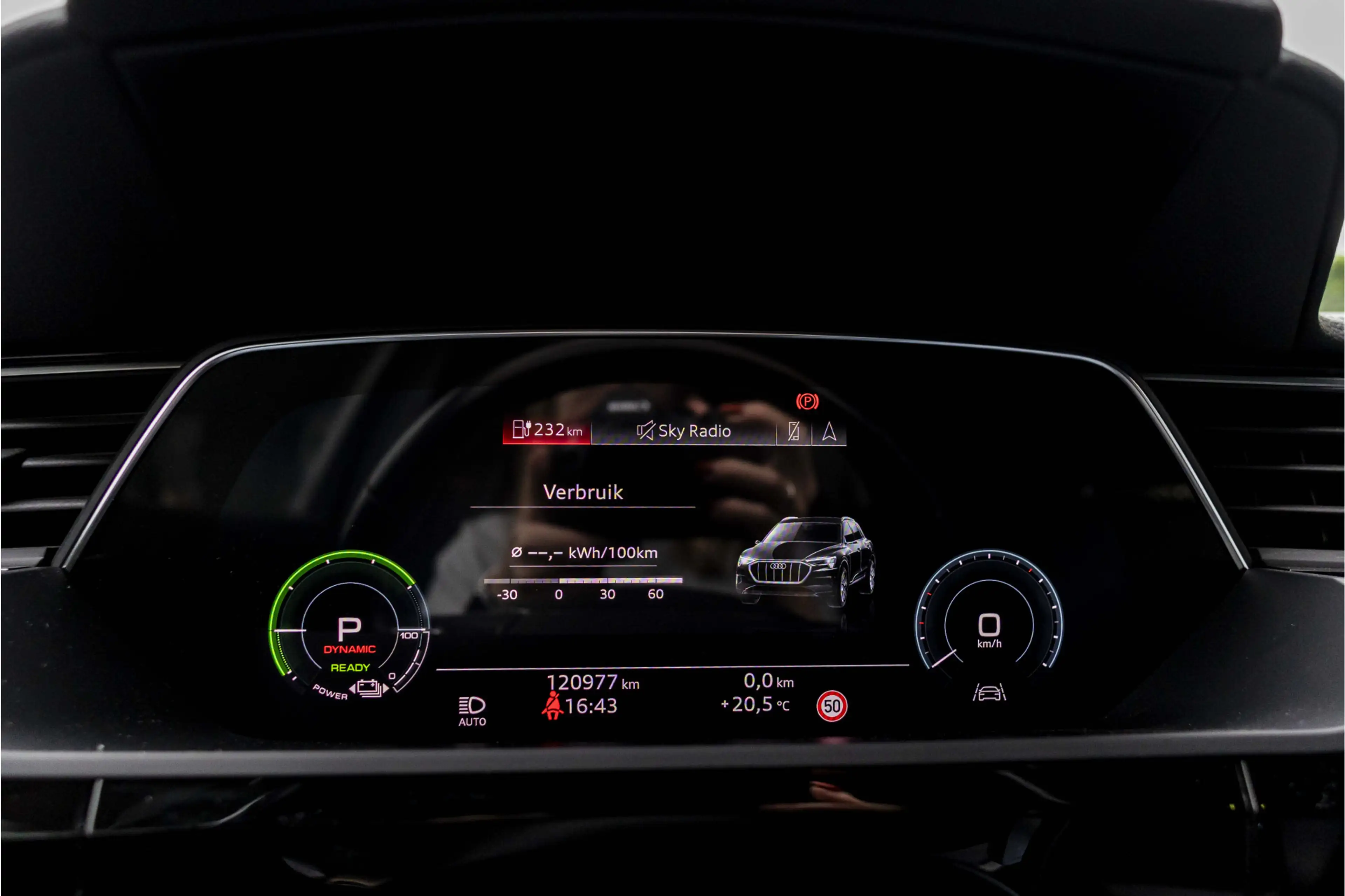 Audi e-tron Sportback 55 quattro S edition 95 kWh | B&O | Pano — photo 8