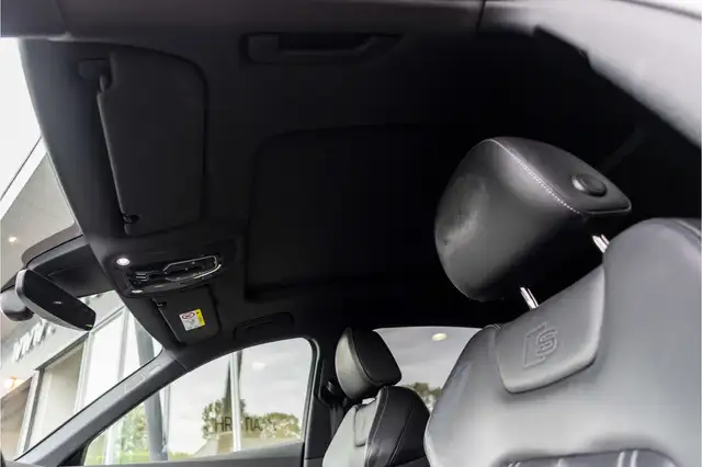 Audi E-Tron view 14