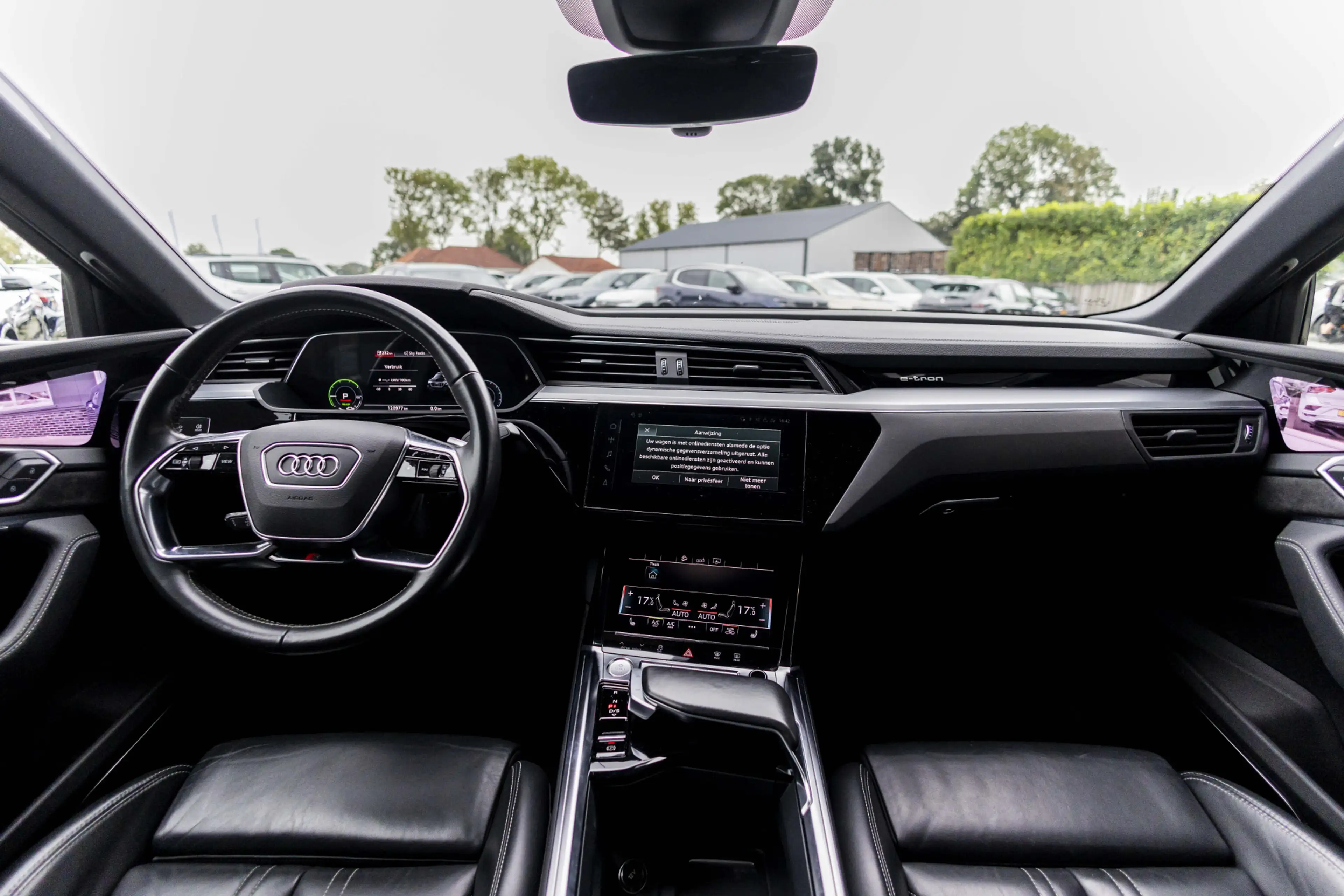 Audi e-tron Sportback 55 quattro S edition 95 kWh | B&O | Pano — photo 22