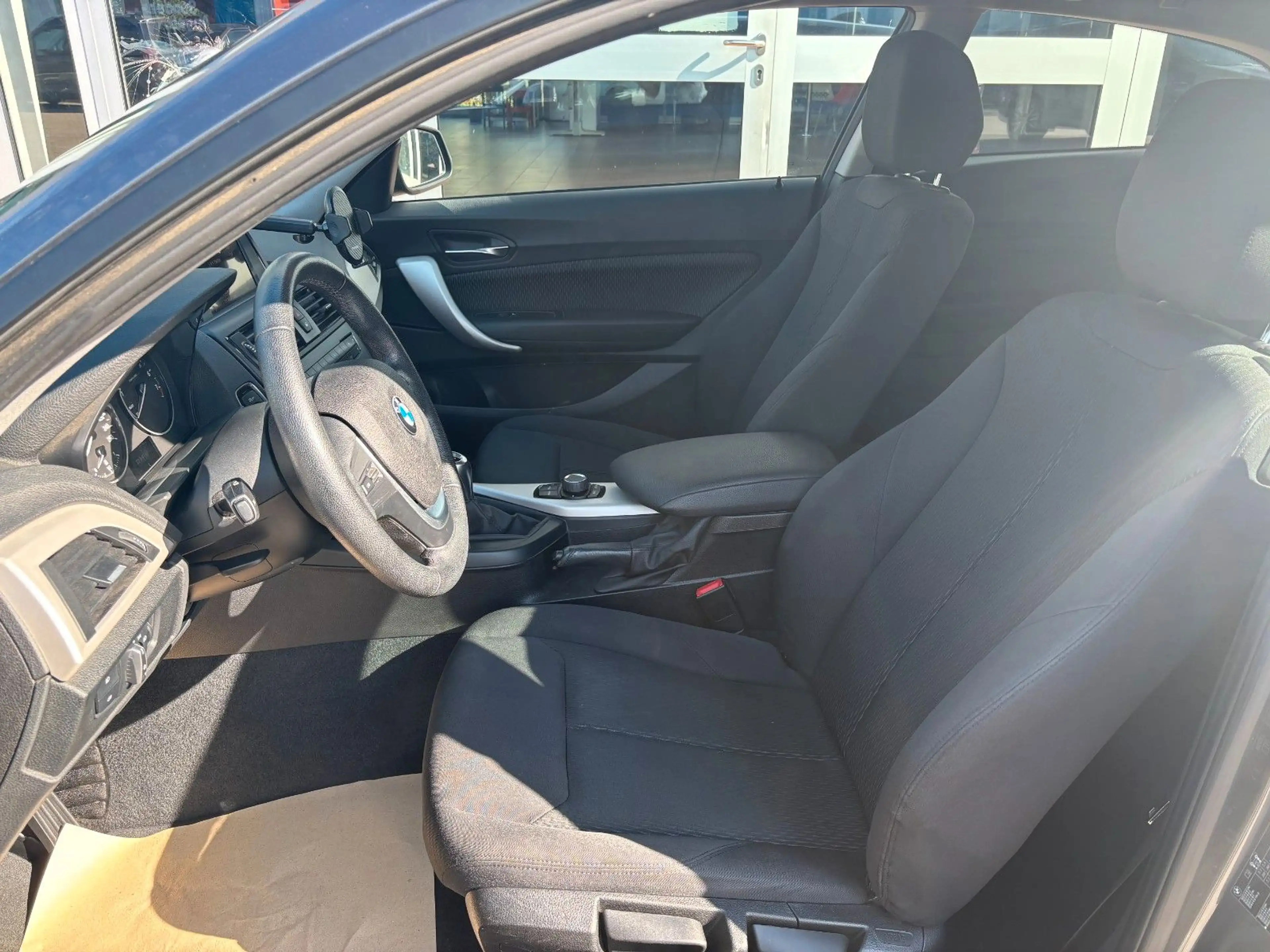 BMW 114 i*2.HAND*KLIMA*el.SD*NAVI*Tempomat*HU NEU — photo 13