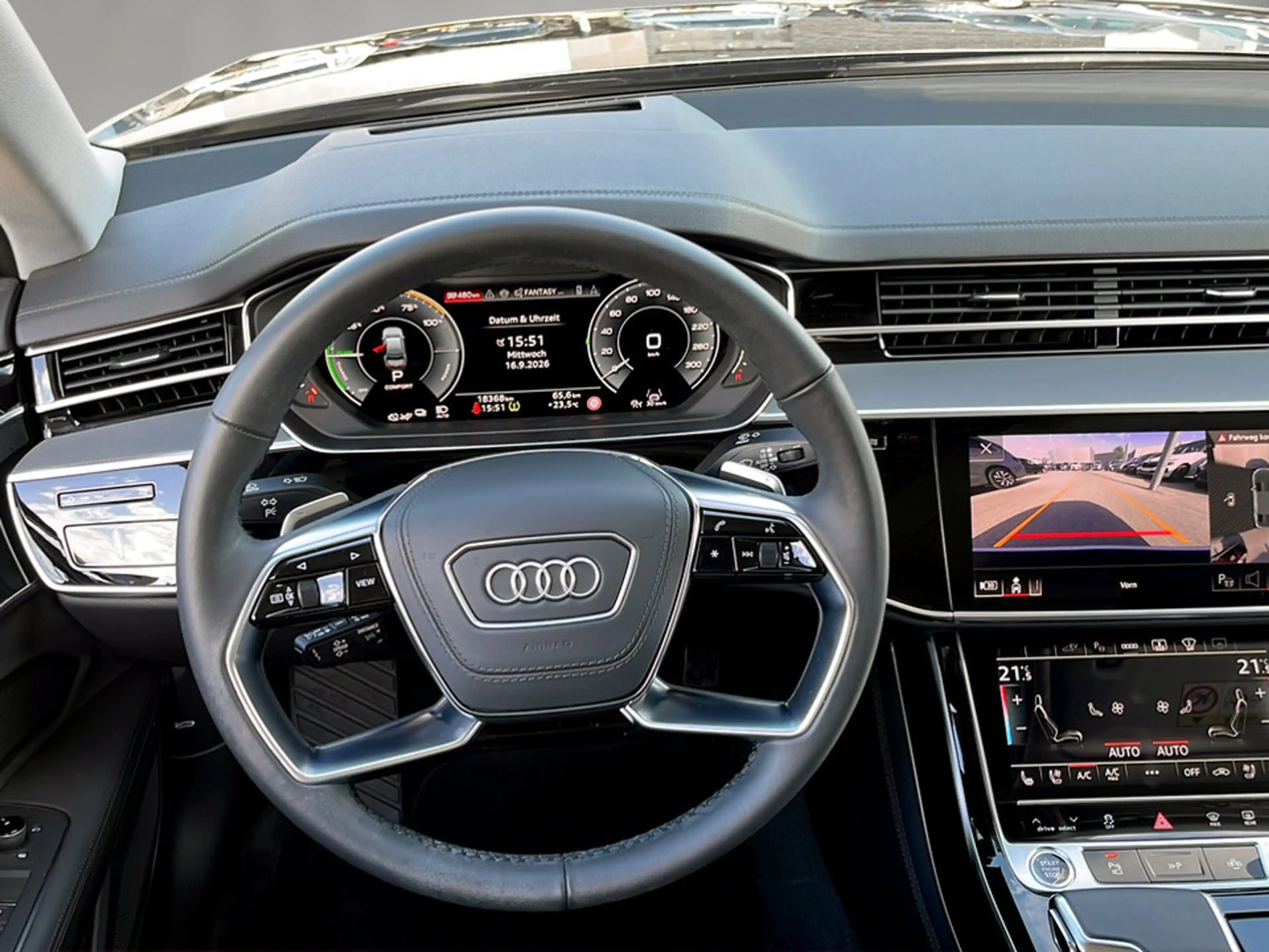 Audi A8 60 TFSI e quattro Lang — photo 10