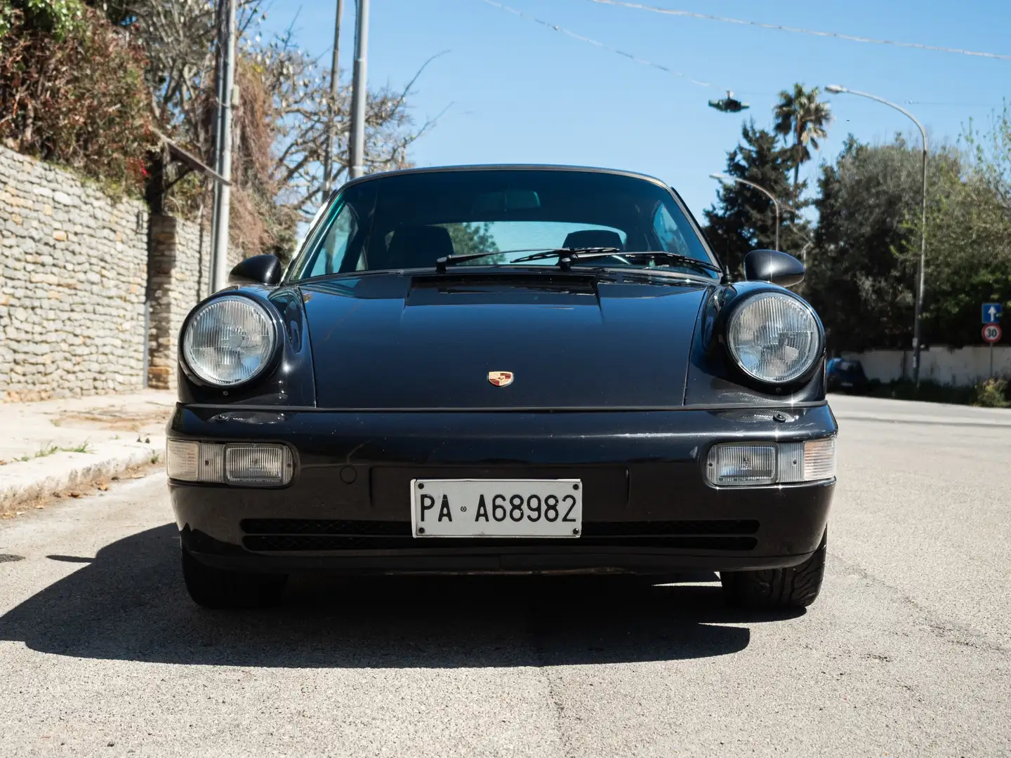 Porsche 964 911 Coupe 3.6 Carrera 4 Noir - 1