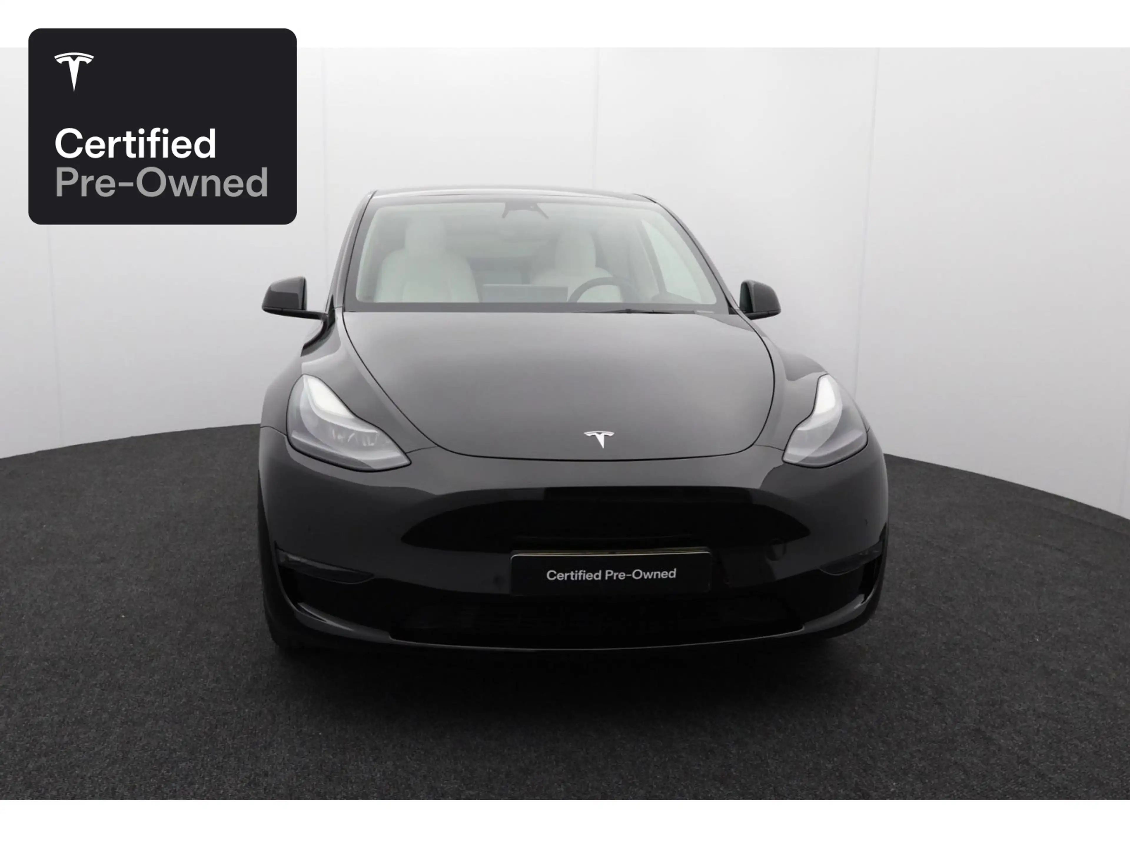 Tesla Model Y Long Range AWD "Certified Pre-Owned" — photo 4