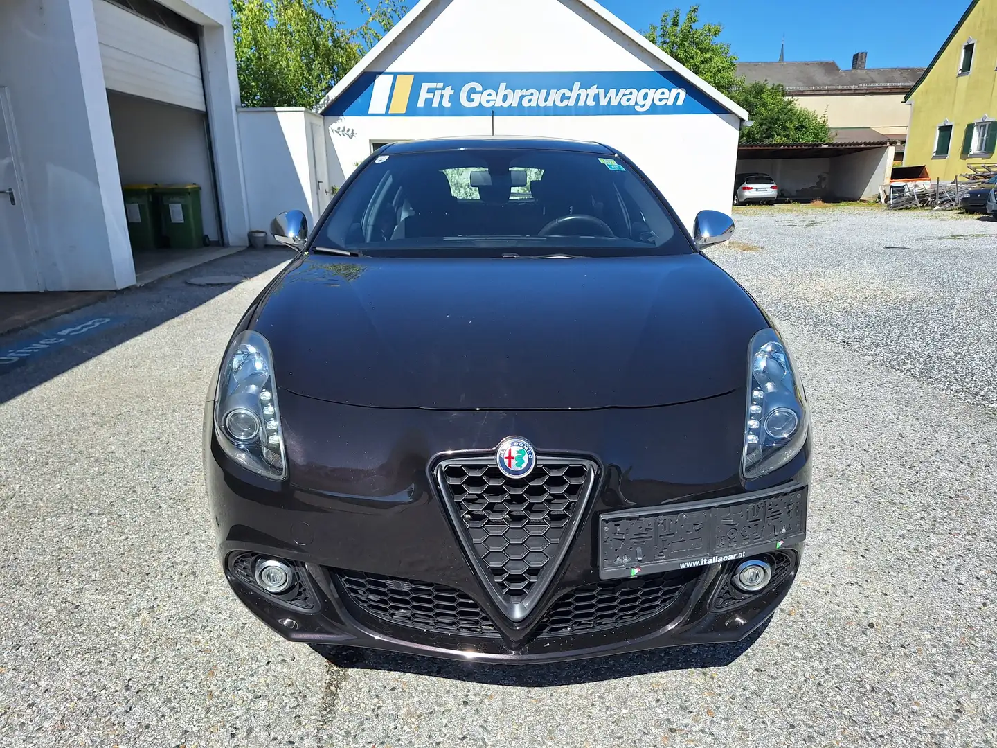 Alfa Romeo Giulietta 1,4 TB 120 Distinctive Schwarz - 2