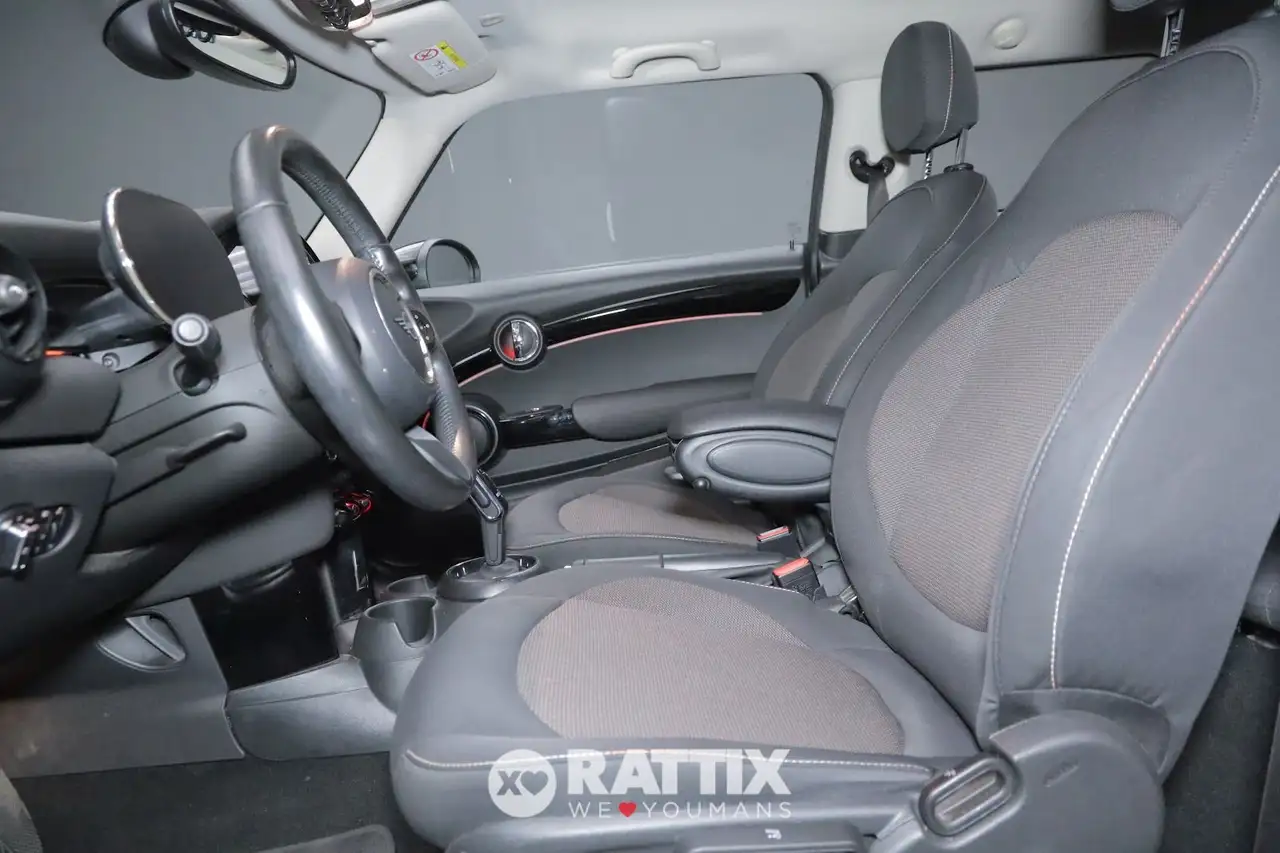 MINI Cooper 1.5 136CV Classic Auto 3p, миниатюра 7