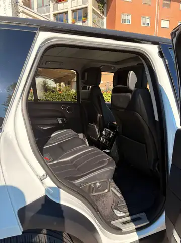 Land Rover Range Rover view 9