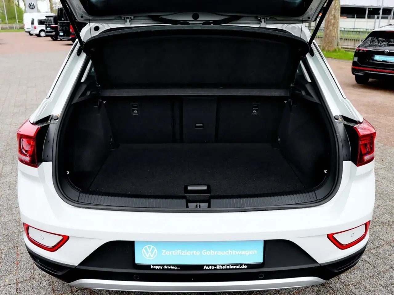 Volkswagen T-Roc Life 1.0 TSI OPF KLIMA/LED/GJR/PDC/SITZHZ. 15