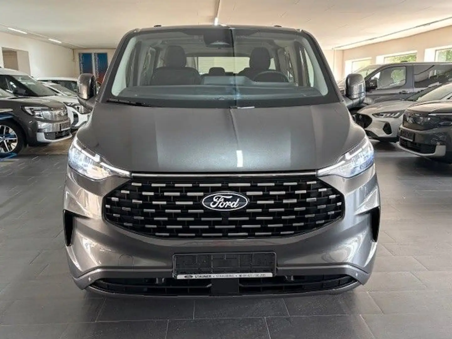 Ford Tourneo Custom Bus 320 L2 Tourneo Titanium/ACC/ Grau - 2