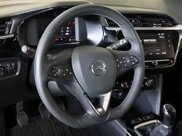 Opel Corsa view 9