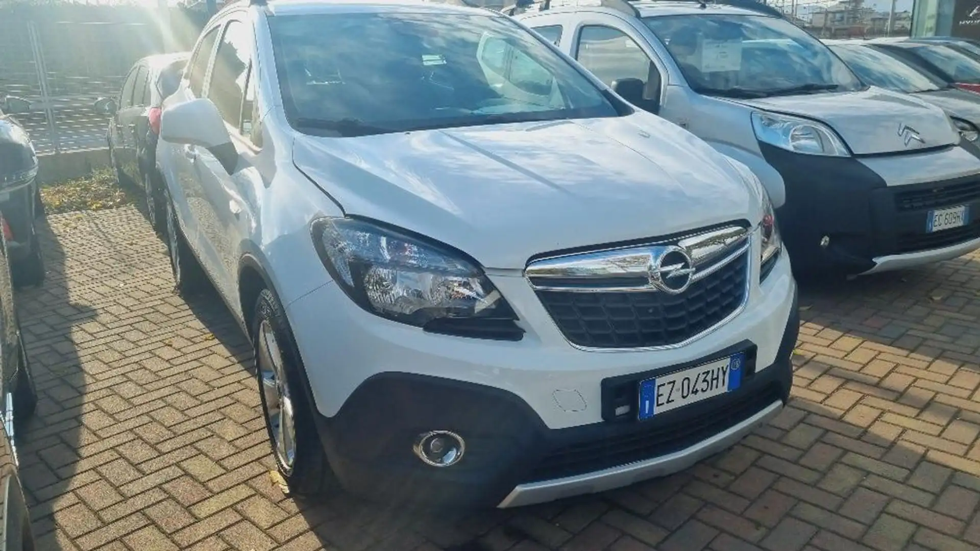 Opel Mokka 1.4 Turbo GPL Tech 140CV 4x2 Ego Wit - 2