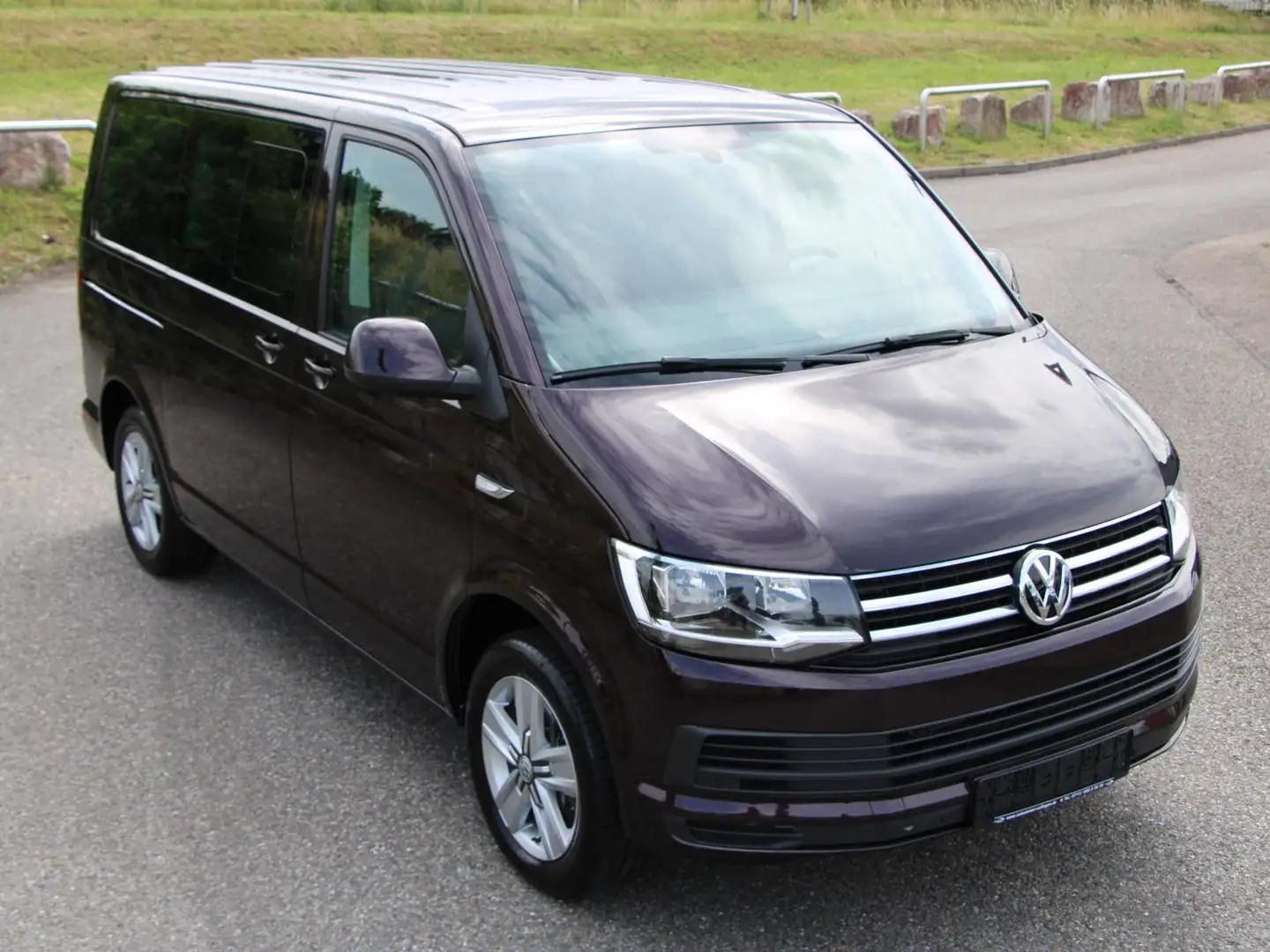 Volkswagen T6 Multivan TDI Comfortline DSG 150 PS Alcantara L. AHK Noir - 2