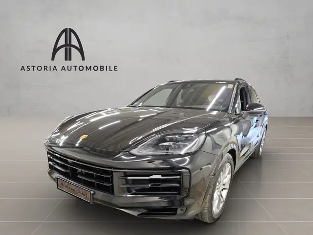 Porsche Cayenne E Hybrid Pano Luft HDMatrix ACC 14W BOSE