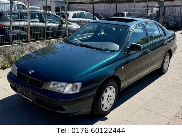 Toyota Carina 1.8 Flash*OLDTIMER*KLIMA*TÜV NEU