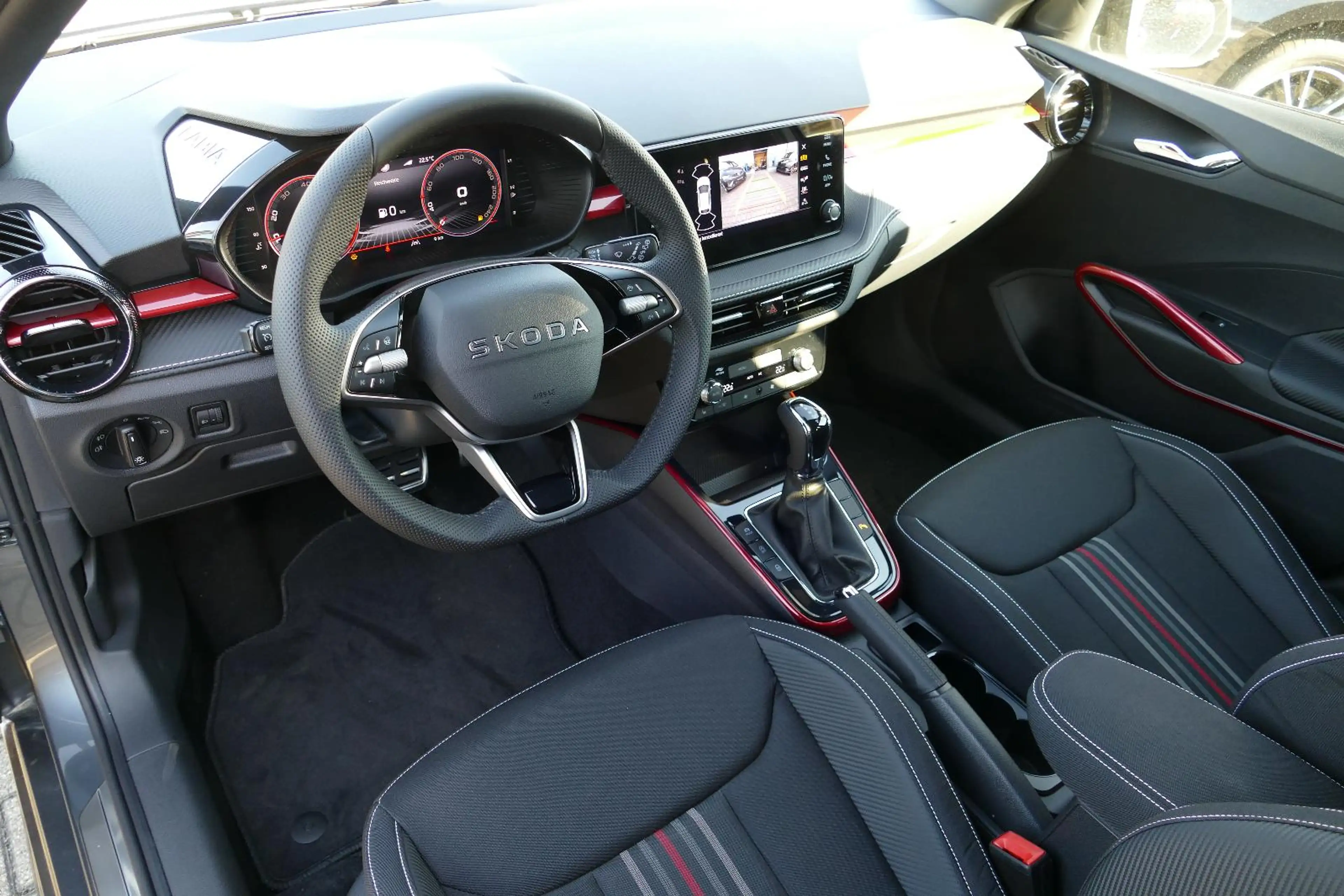 Skoda Fabia Monte Carlo*CAM*APP*DSG*** — photo 7