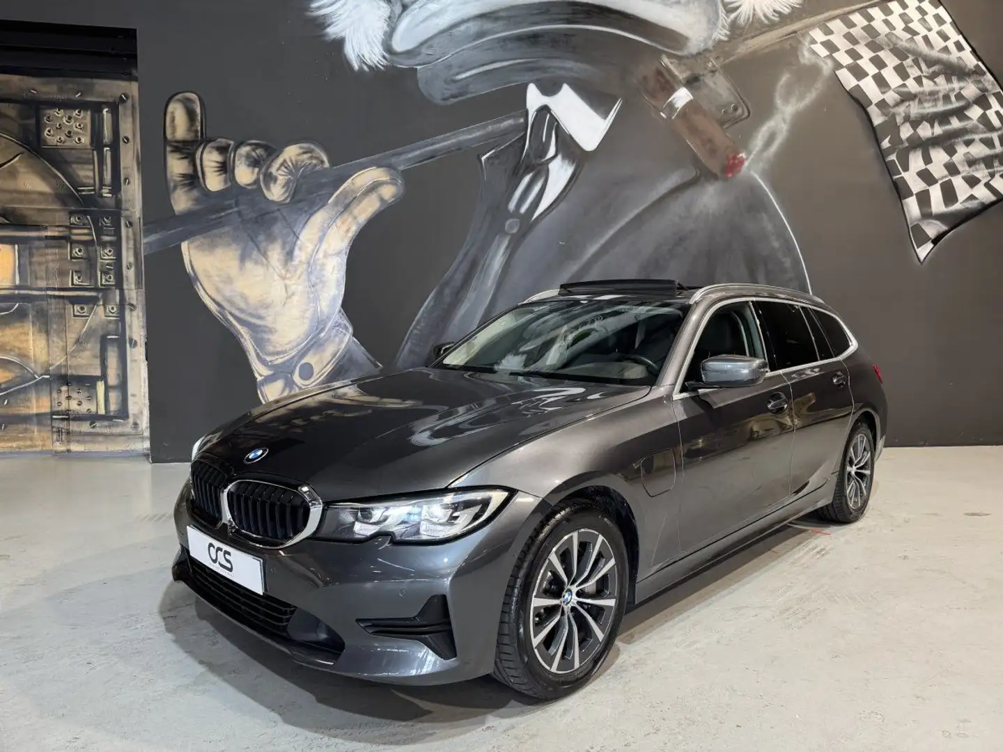 BMW 330 Touring 330e XDRIVE 292ch Business Design TOIT OUV Gris - 2