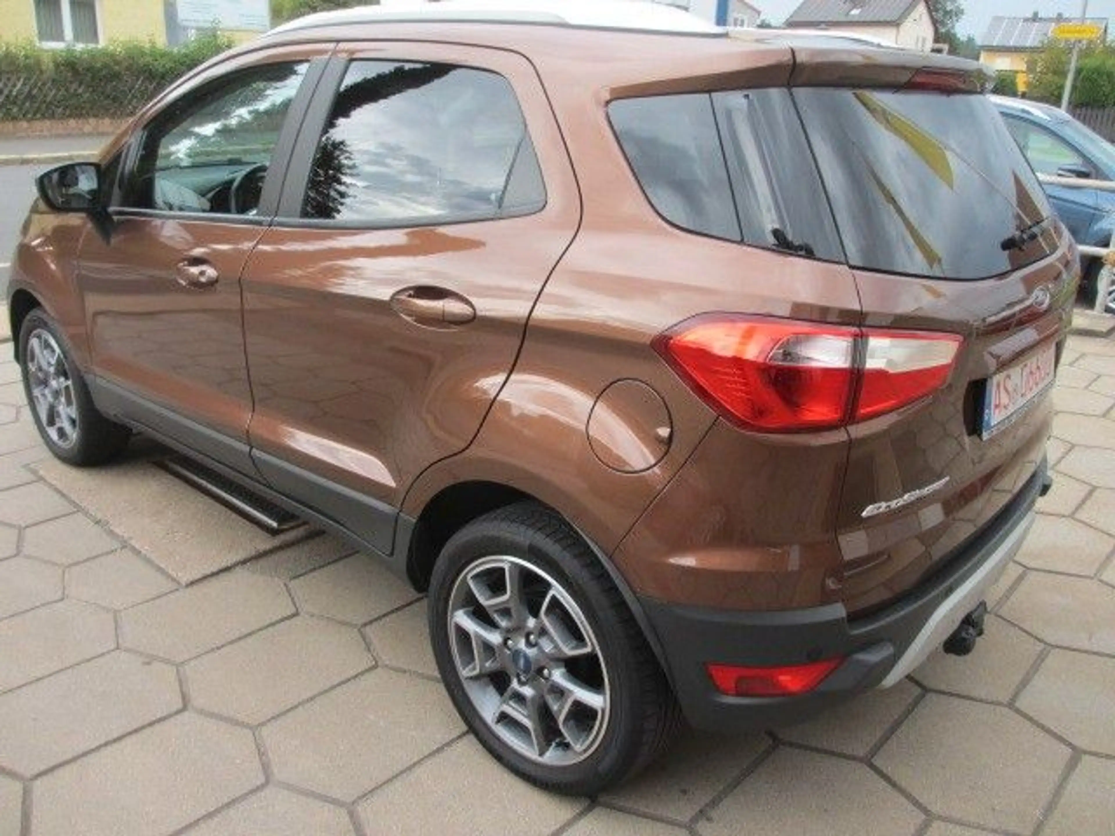 Ford EcoSport Tit., AHK, 8-fach Bereift, Top Ausstat. — photo 8