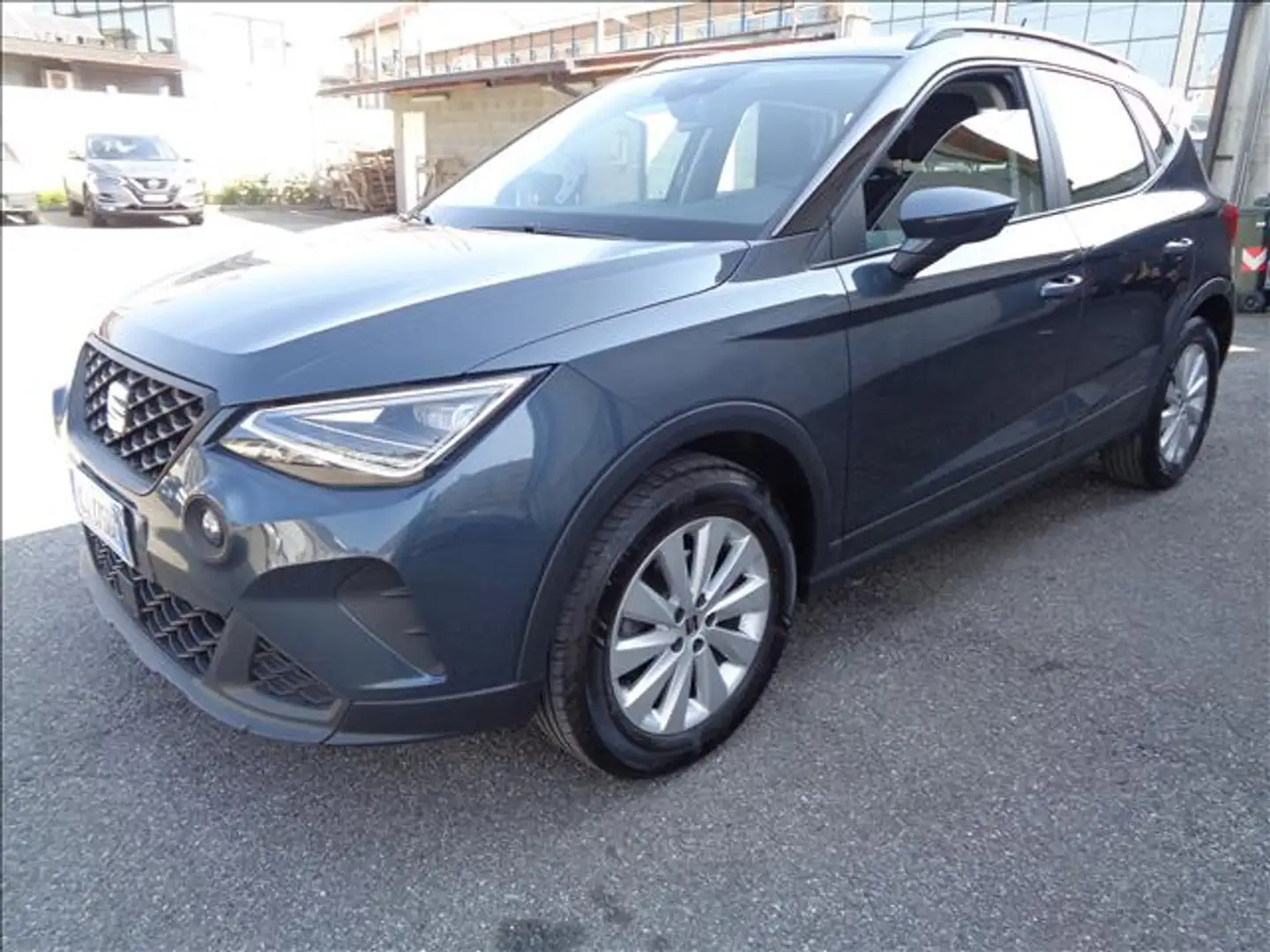 SEAT Arona 1.0 TGI STYLE 90 CV METANO Grijs - 1
