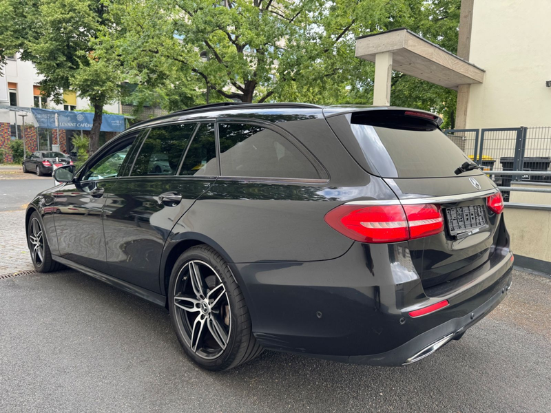 Mercedes-Benz E 350 d AMG Line/ PANO/BURMESTER/HUD/STANDH./ACC — photo 13
