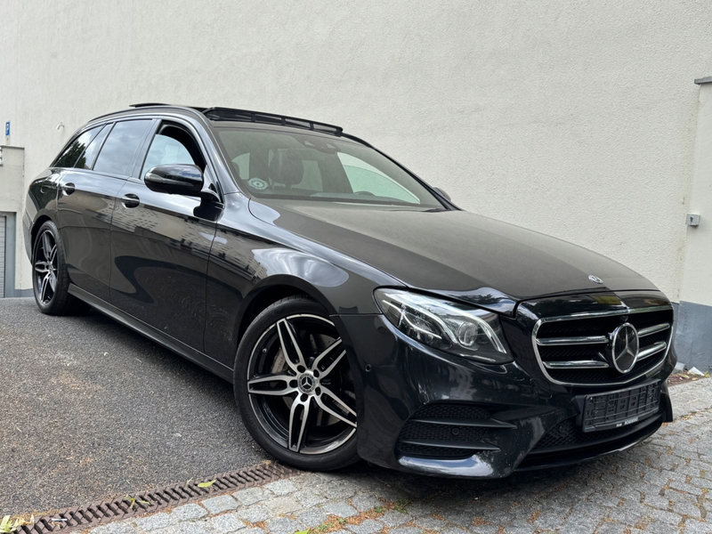 Mercedes-Benz E 350 d AMG Line/ PANO/BURMESTER/HUD/STANDH./ACC — photo 9