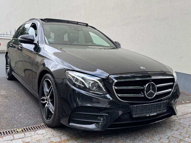 Mercedes-Benz E 350 d AMG Line/ PANO/BURMESTER/HUD/STANDH./ACC — photo 8