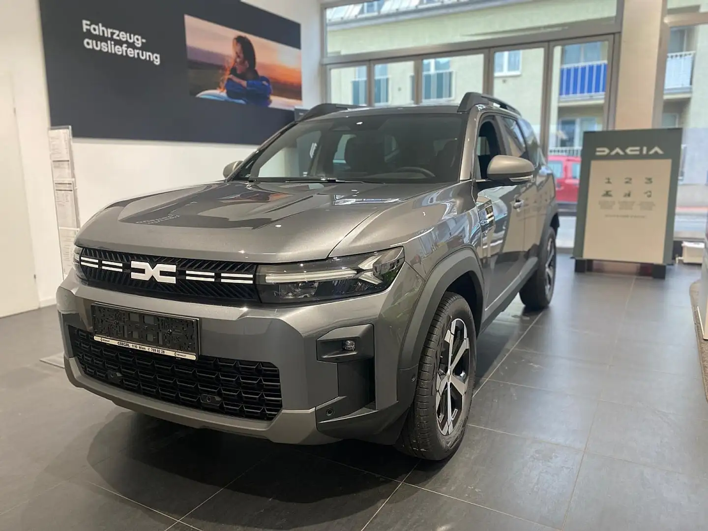 Dacia Bigster Journey TCe mHev 140 Grau - 1